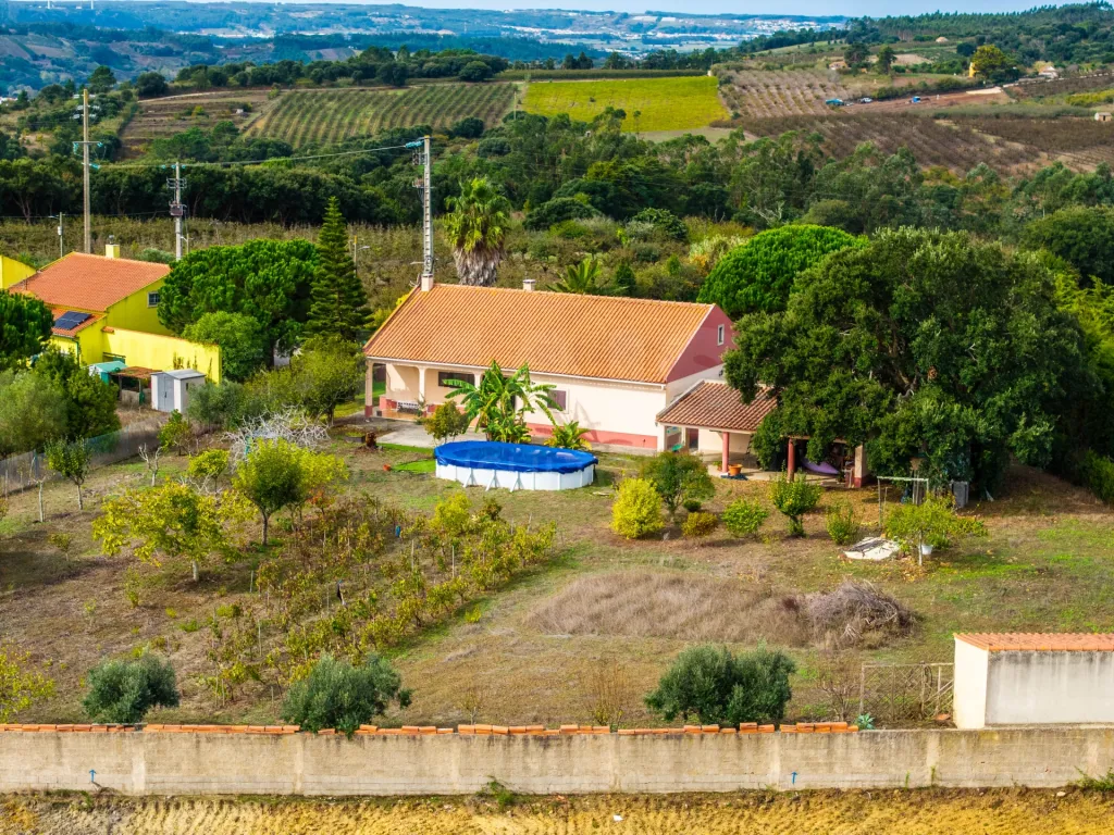 Moradia T3 com terreno