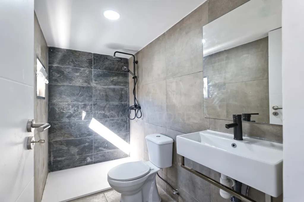 Renovated Single-Storey House - With Two Magnificent Outdoor Spaces