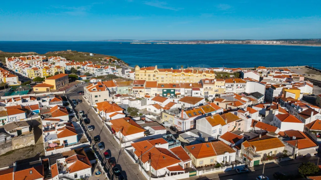Moradia T5 com garagem de 150 m2 em Peniche