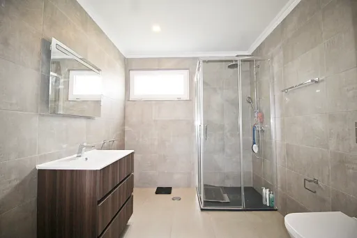 Moradia T5 de Luxo com Piscina