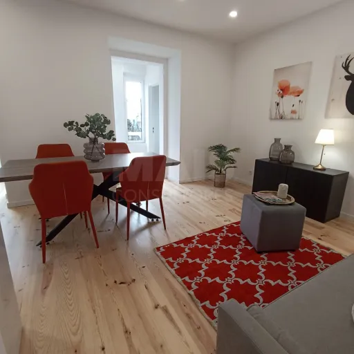 Apartamento T3 Lisboa Benfica com Varanda