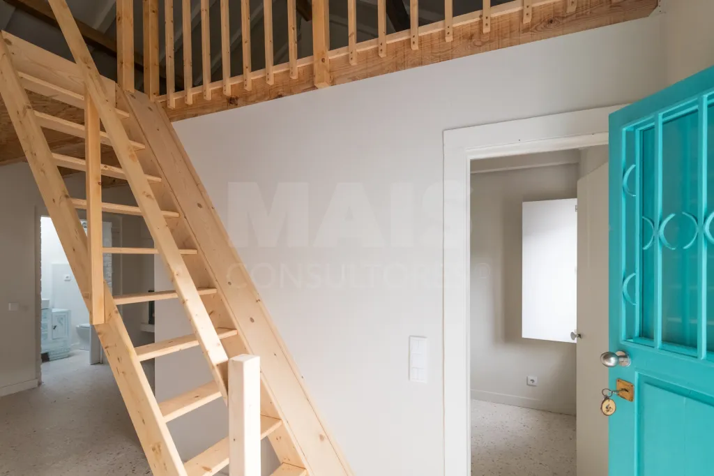 Moradia T1+1 totalmente renovada — moderna, acolhedora e com espaço exterior