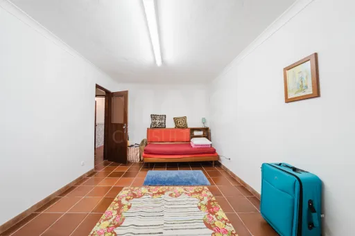 Moradia Isolada T7 no Bombarral | Espaço, Tranquilidade e Proximidade do Centro 🏡