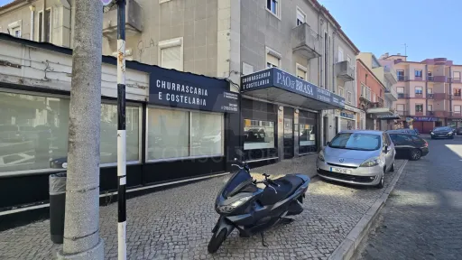 Store in Almada