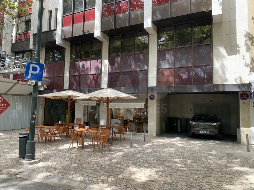 Office in Campo Pequeno