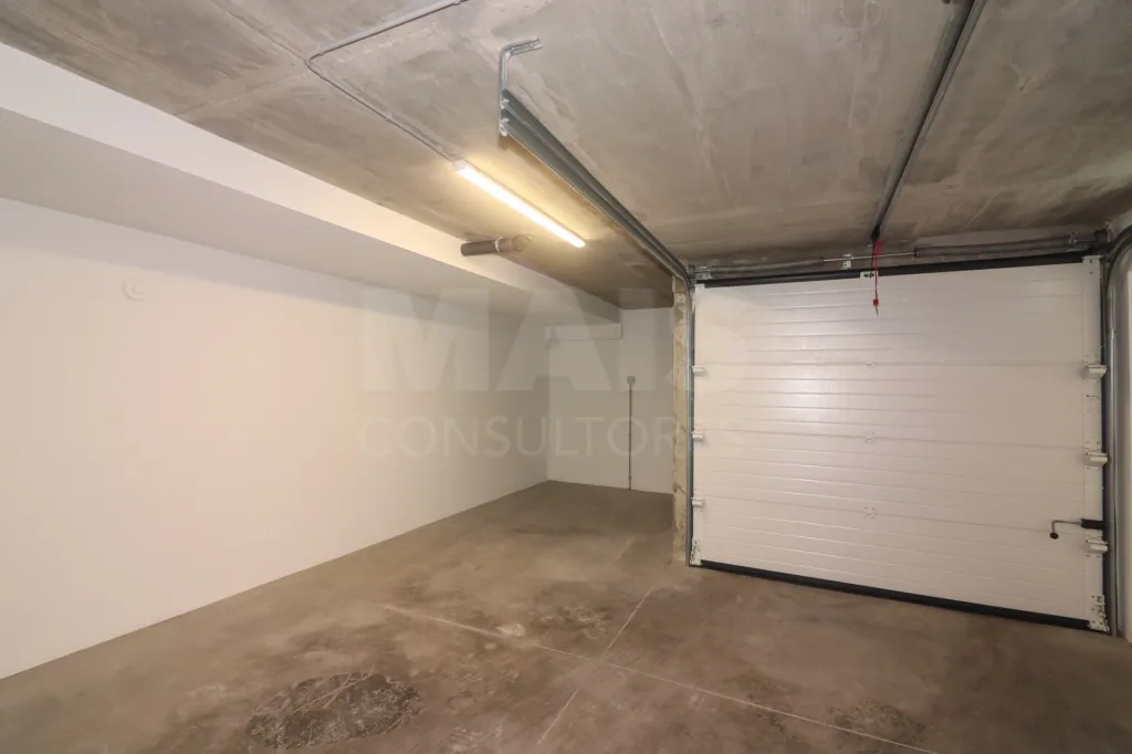 Apartment T2 + 1 - 2 parking spaces Casal Cambra
