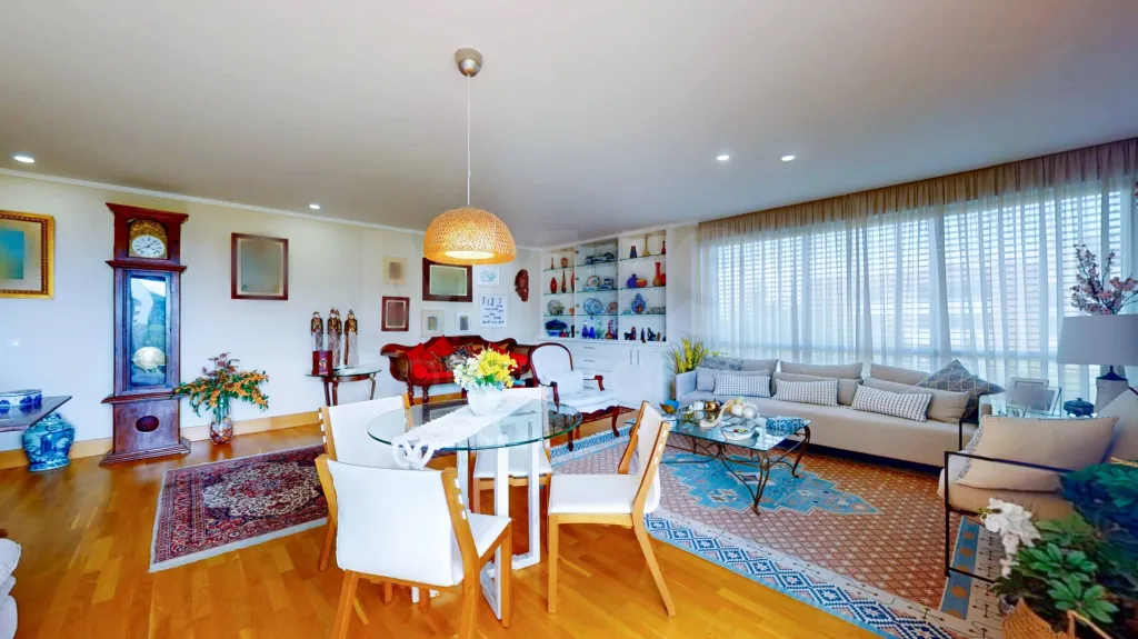 4 bedroom apartment in Parque da Nações