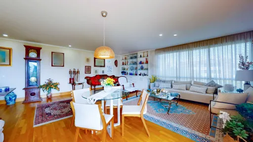 4 bedroom apartment in Parque da Nações