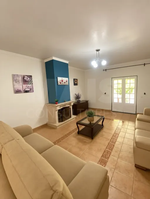Moradia T2 Rio Maior Anteporta