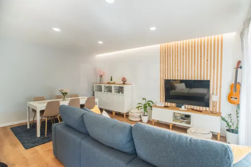 T3 totalmente remodelado na Póvoa de Sta Iria