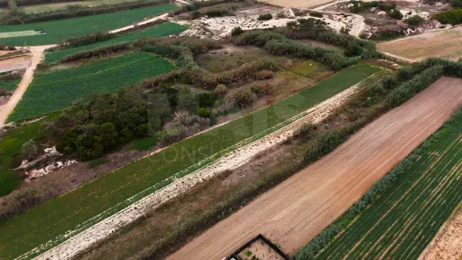 Terreno Rústico com 3.800 m² em Ferrel