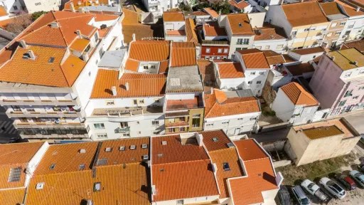 Prédio no Centro de Peniche!
