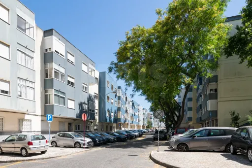 T1 + 1 em Algés