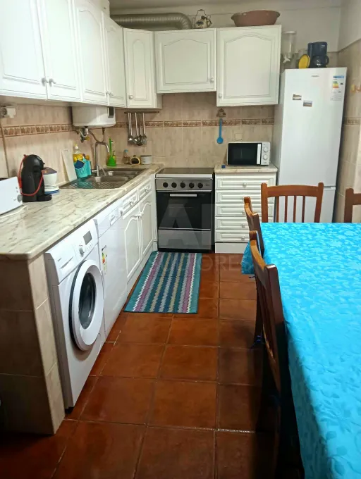Moradia T3 Duplex com Jardim e Churrasqueira em Porto Covo