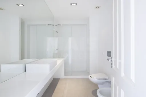 O seu refúgio exclusivo de luxo, propriedade única em Cascais