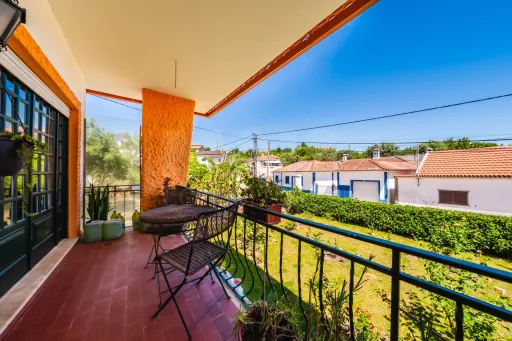Villa with charm and privacy on a 1400m² plot