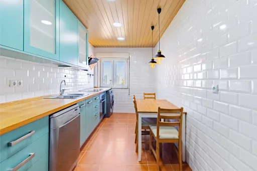 T2 remodelado na Amadora