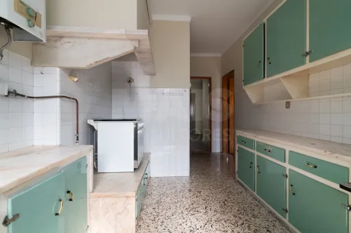 Apartamento T4  em paço de Arcos