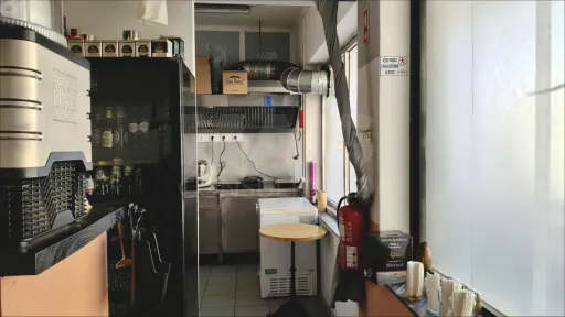 Trespasse | Rest. / Café em Pleno Funcionamento (Centro - Lourinhã)