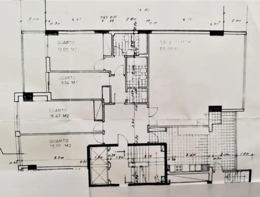 Apartamento T4 nas Torres do Restelo