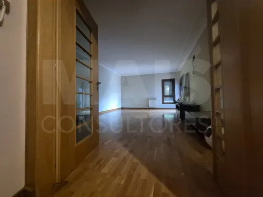 Exclusive 2 bedroom apartment in private condominium with pool