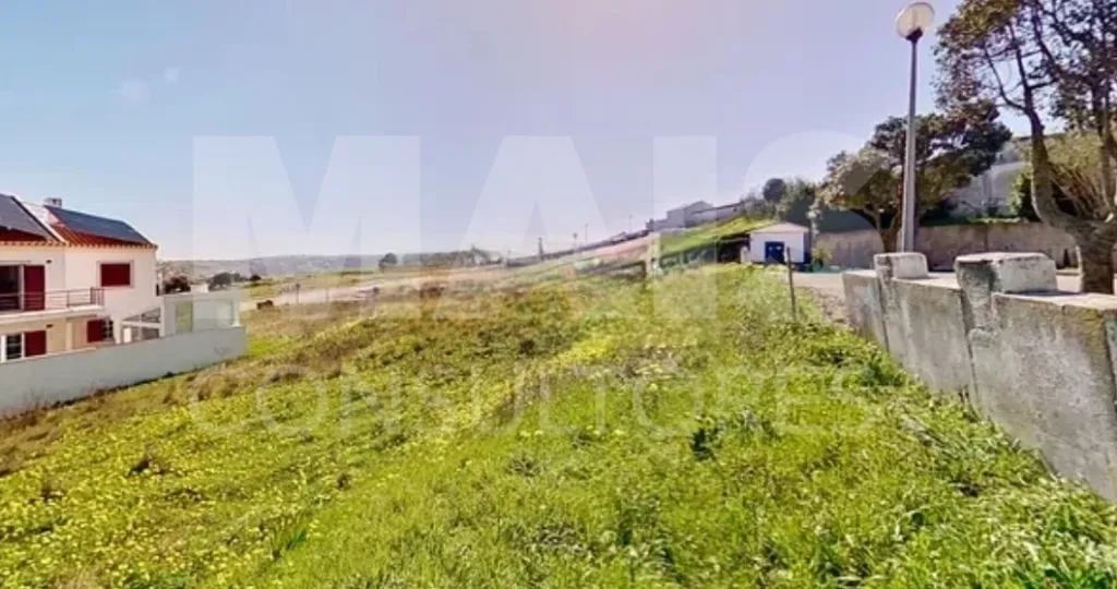 Lote Terreno Urbano, Construção Moradia em Banda