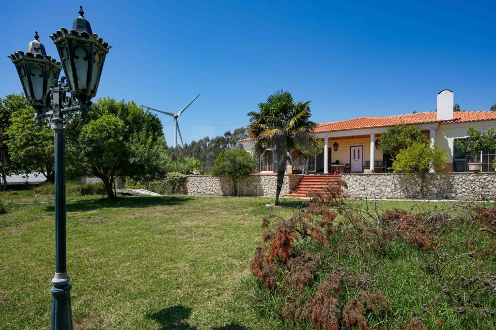 Quinta com moradia térrea em Torres Vedras