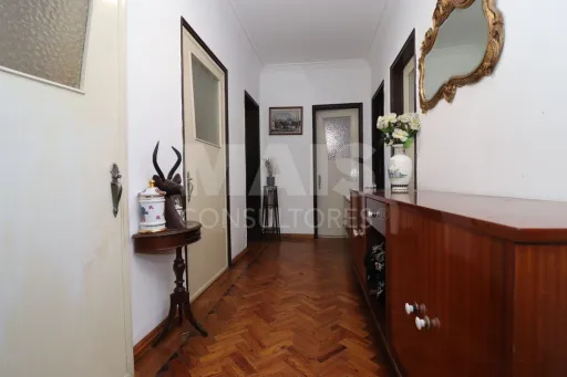 Moradia T3 Isolada com Sótão em Salvaterra de Magos