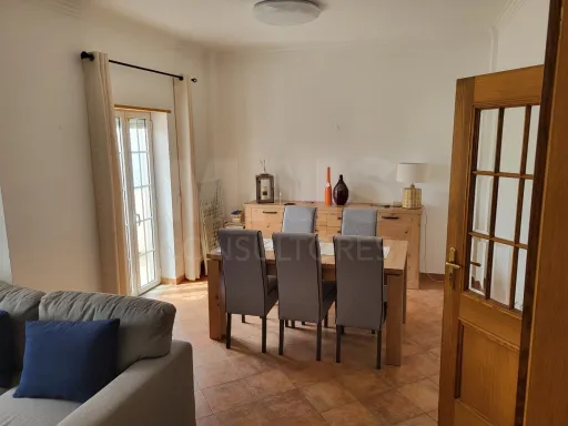 Apartamento T2 em Santiago do Cacém
