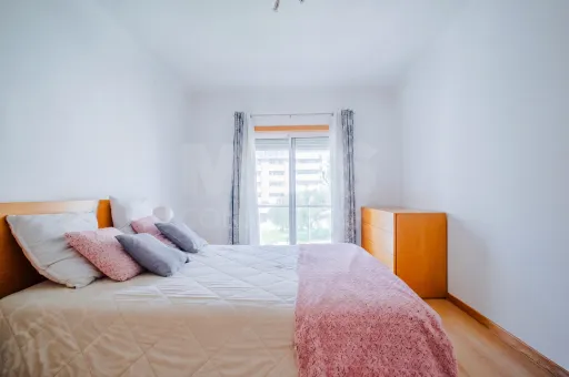3-Bedroom Apartment in Quinta da Cutileira