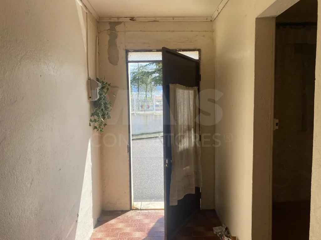 Moradia T2 em Cortiçois