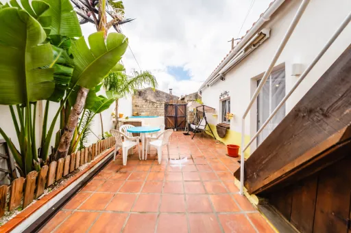 1 + 1 bedroom villa a few minutes from Óbidos