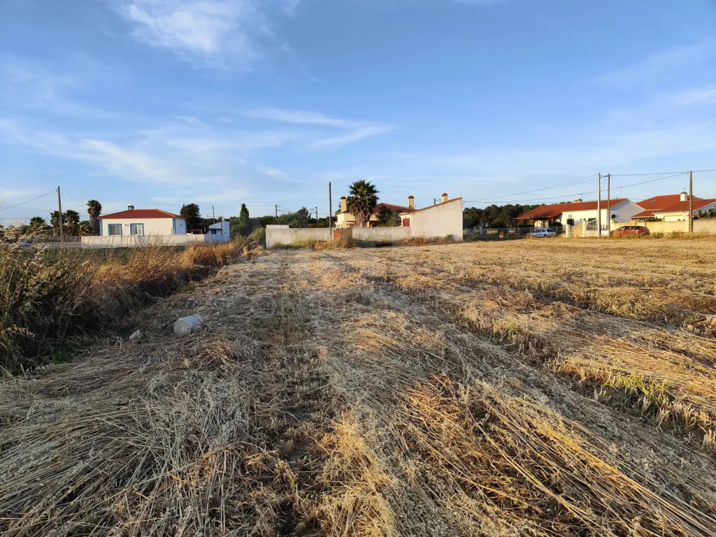 Land | Foros de Salvaterra |With Well
