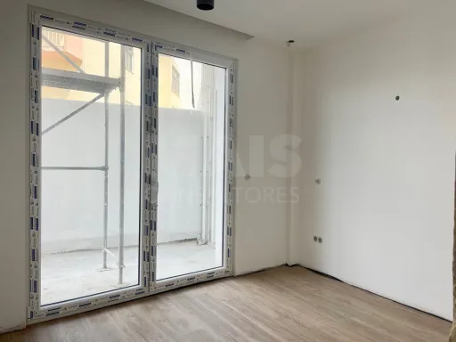Apartamento T3 em Lourinhã, com Varanda Privativa de 32 m² + Garagem