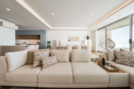 Villas Mar – Moradia V3  com piscina e vista mar  a 150 metros da Praia -