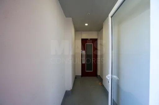 Centro de Escritórios -  Zona Central Próximo da A5 - Concelho de Oeiras