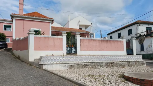Moradia de Charme com Jardim