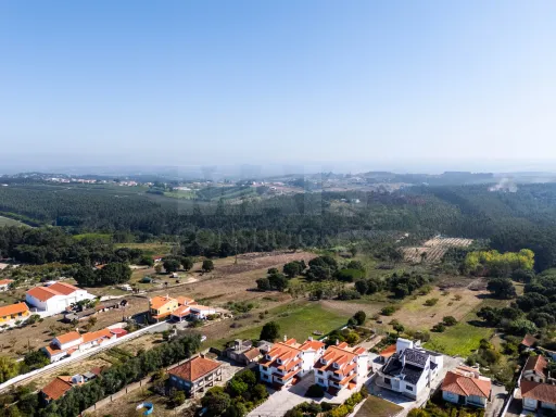 Terreno c/ 4.055m2 c/ viabilidade de construção nas Gaeiras