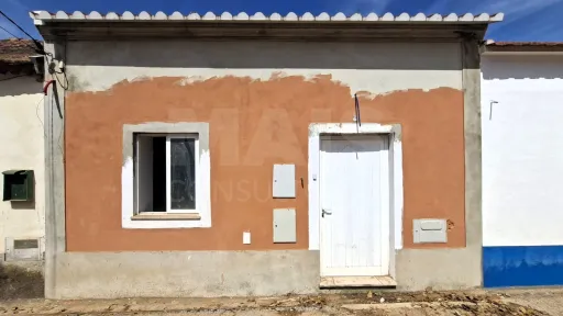Moradia T1 + Sótão em Peral- Cadaval