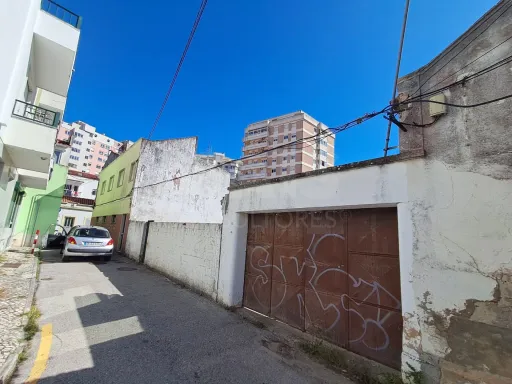 Terreno no centro da cidade para construção