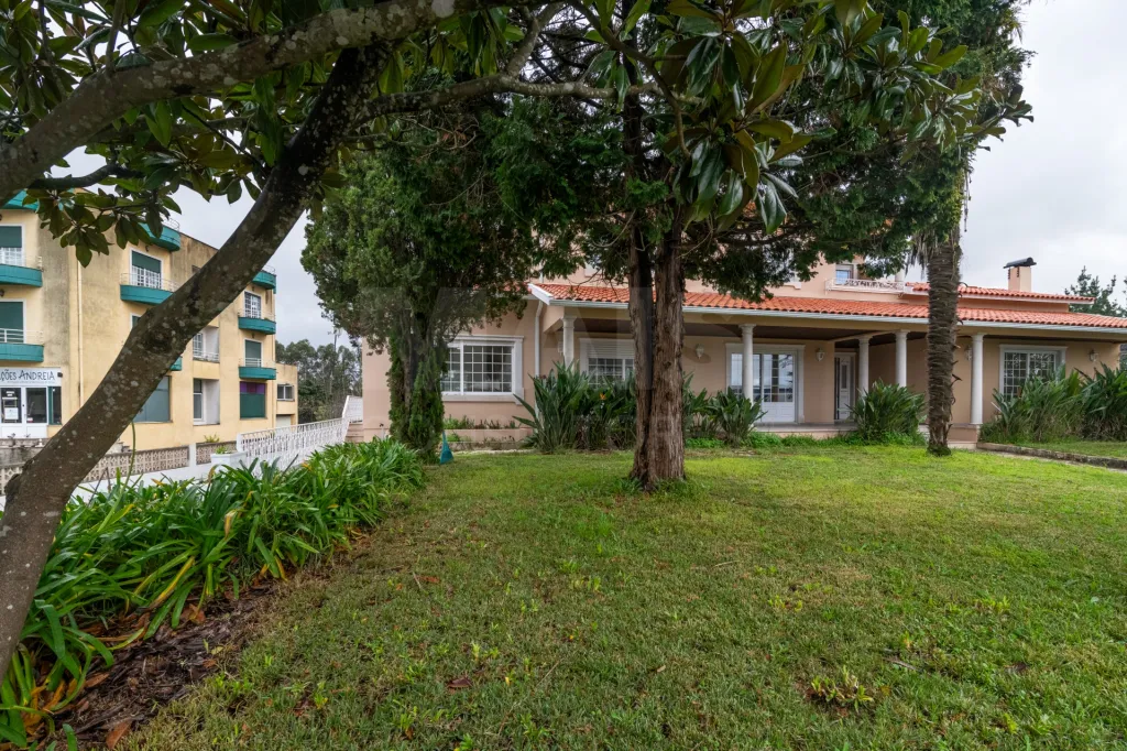 Moradia T5 Pombal Meirinhas Leiria