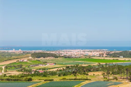 Moradia com Vista Mar nos Casais Mestre Mendo – Projeto de Arquitetura e Grande Potencial de Valorização