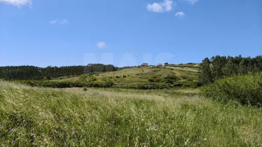 Terreno Rústico com 26.760m²