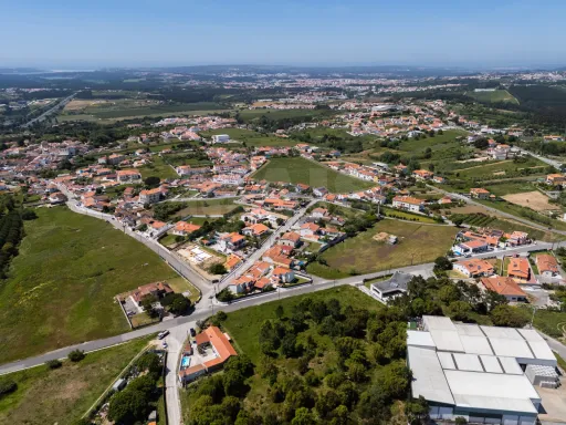 Terreno nas Gaeiras com 7.788m2