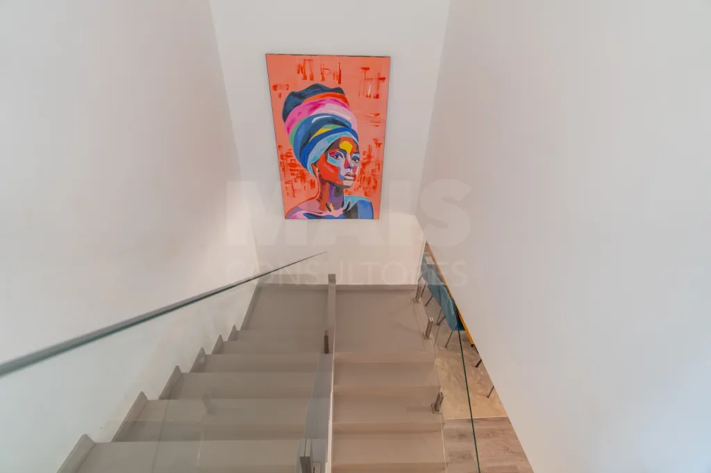 T4 Duplex com Vista Panorâmica sobre o Rio Tejo e Lisboa | Montijo
