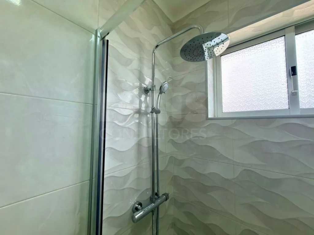 Apartamento T2  / 2 andar esquerdo