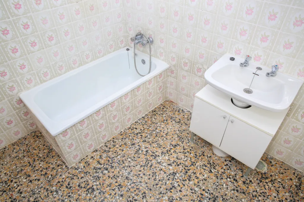 🏡 Moradia T1 com Terraço e Pátio