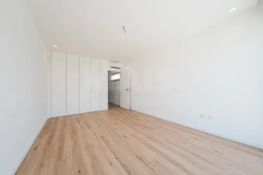 ROOFTOP PRIVATIVO com vista sobre o Atlântico | Moradia T3 com Piscina | COSTA DE PRATA