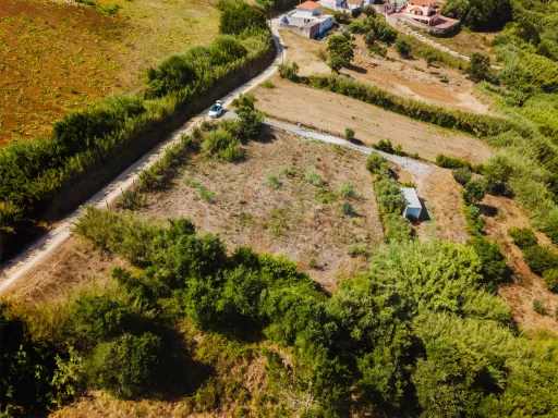 Terreno com Projeto Aprovado para Empreendimento Turístico na Lourinhã