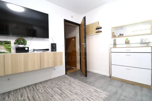 Fully Renovated 3-Bedroom Apartment on the 3rd Floor in Samora Correia
